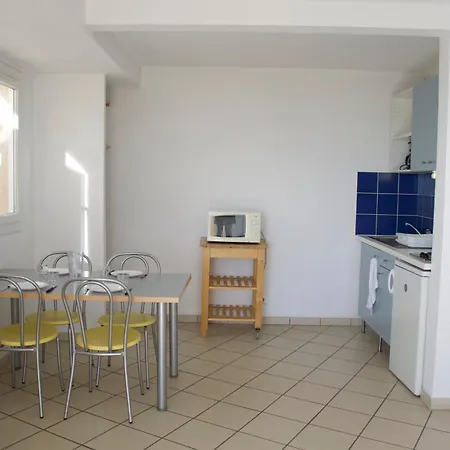 Apart Otel Ulvf Les Romarins